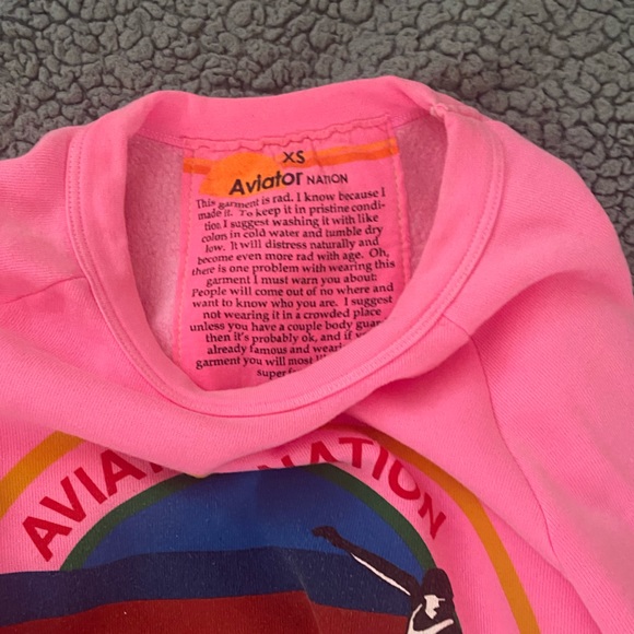 COPY - HOT PINK AVIATOR NATION CREWNECKđź©· - Picture 2 of 2